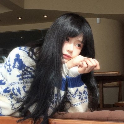 拴线的气球